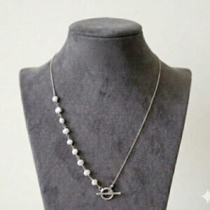 Aureline Flow Pearl Necklace
